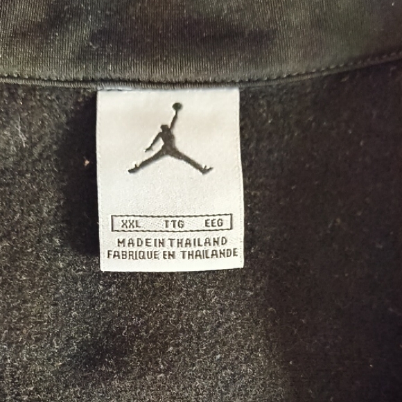 Jordan Men's Black Track Jacket with White Accents. Size 2xl XXL - Picture 4 of 6